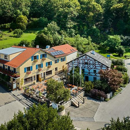 Zum Blauen Hecht Hotel Kipfenberg Exterior foto